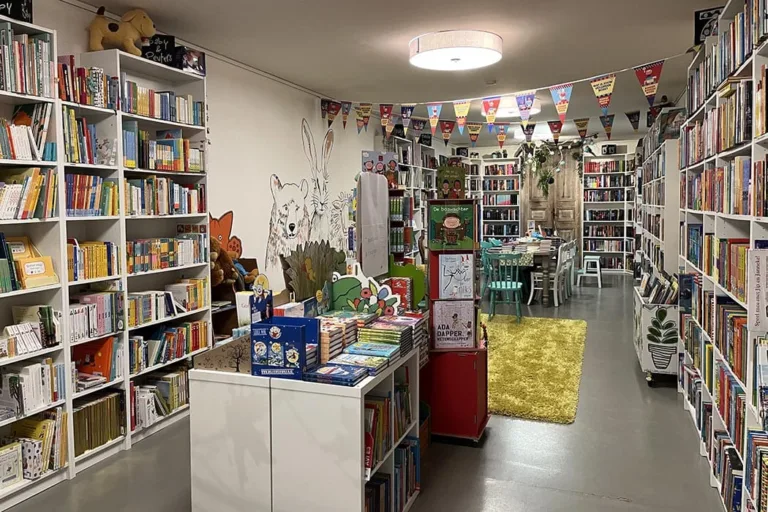 De Kinderboekentuin
