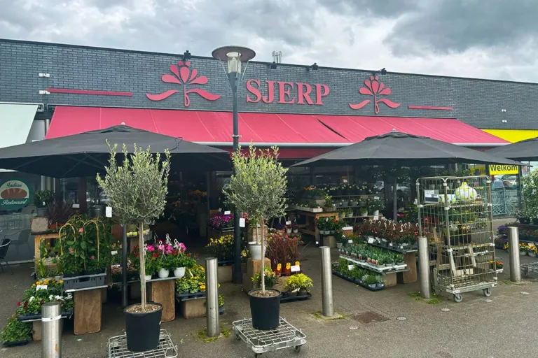 Sjerp Bloemen en Planten