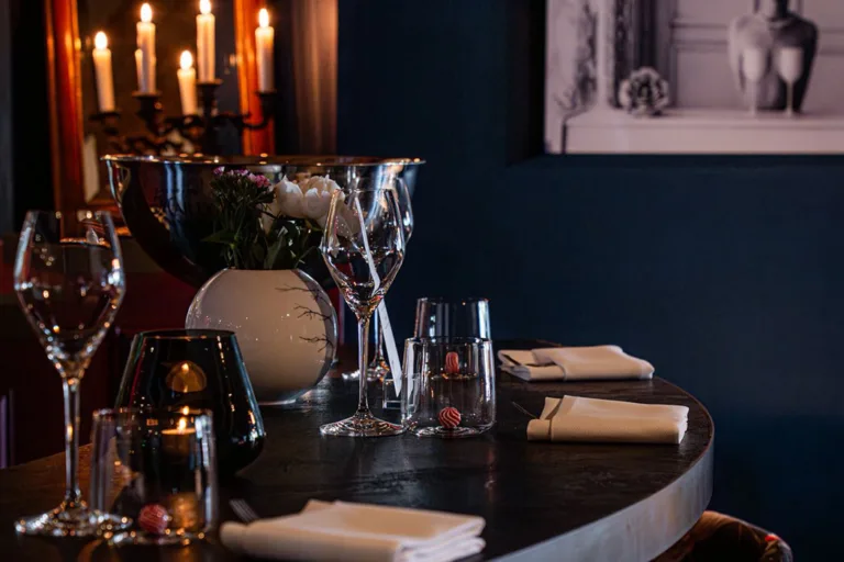 Restaurant On Cru