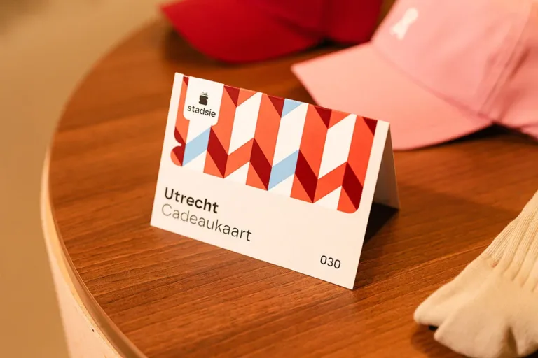 Nieuwe Utrecht Cadeaukaart stimuleert lokaal besteden bij ruim 60 lokale winkels en horecazaken